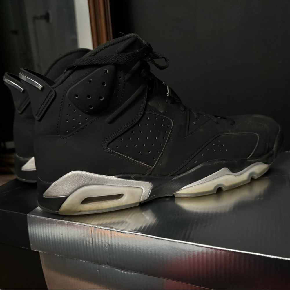 Air Jordan 6 Retro Black / Metallic Silver